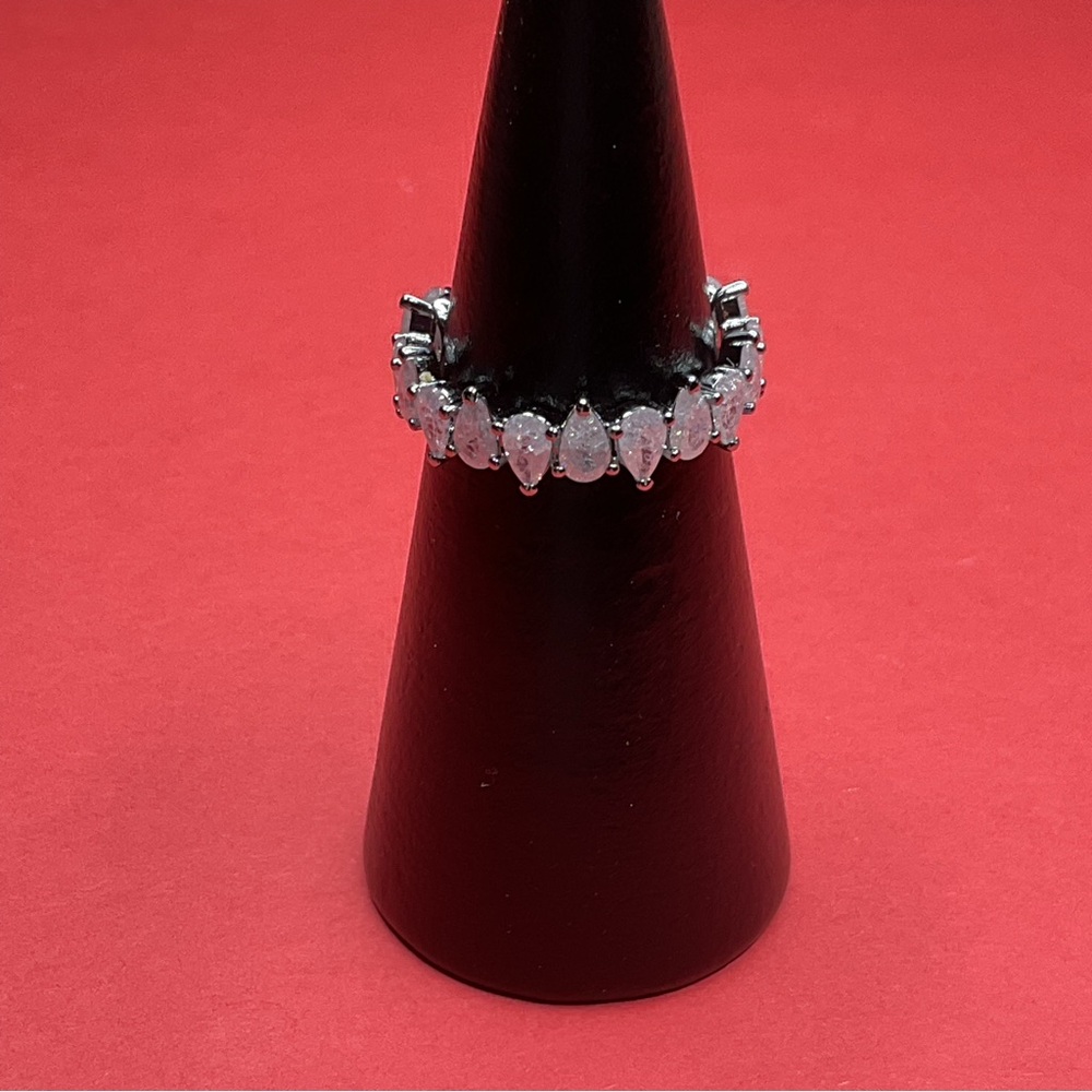 Bomb Party RBP8638 “On A High Note” LC Ice Crystal on Hematite Size 8 Ring NWT